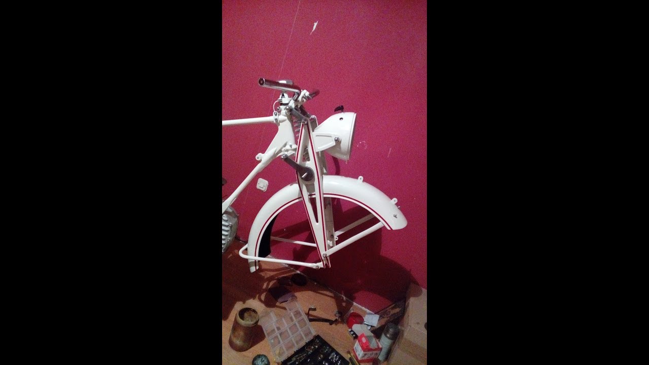 Beautiful  NSU OSL 251  restoration with  half  parts missing