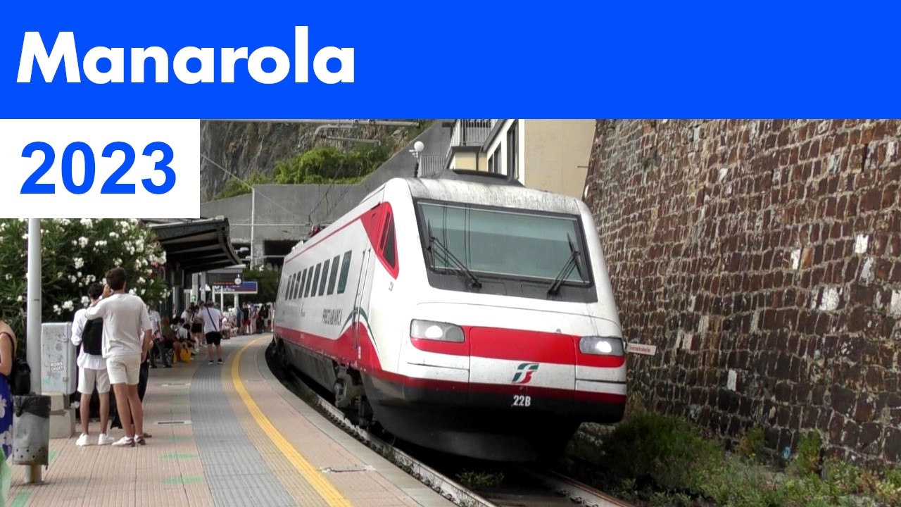 Treni alla Stazione di Manarola - Cinque Terrre
