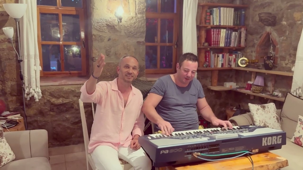 Bize derler Bayrampaşalı - Ertan Dörtkardeş - Evren Şentürk