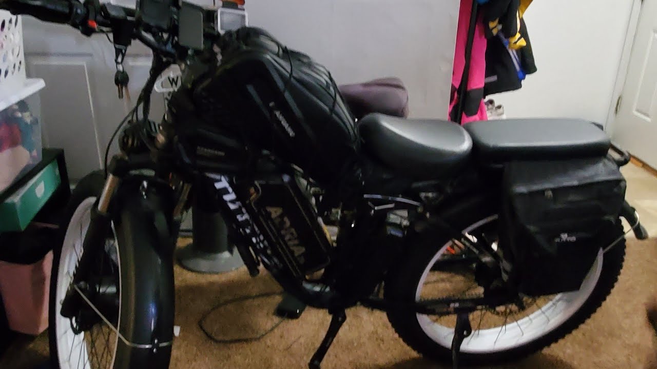 Custom Tuttio Adria 26. 40+ mph 52v 5000w awd ebike, quick review.