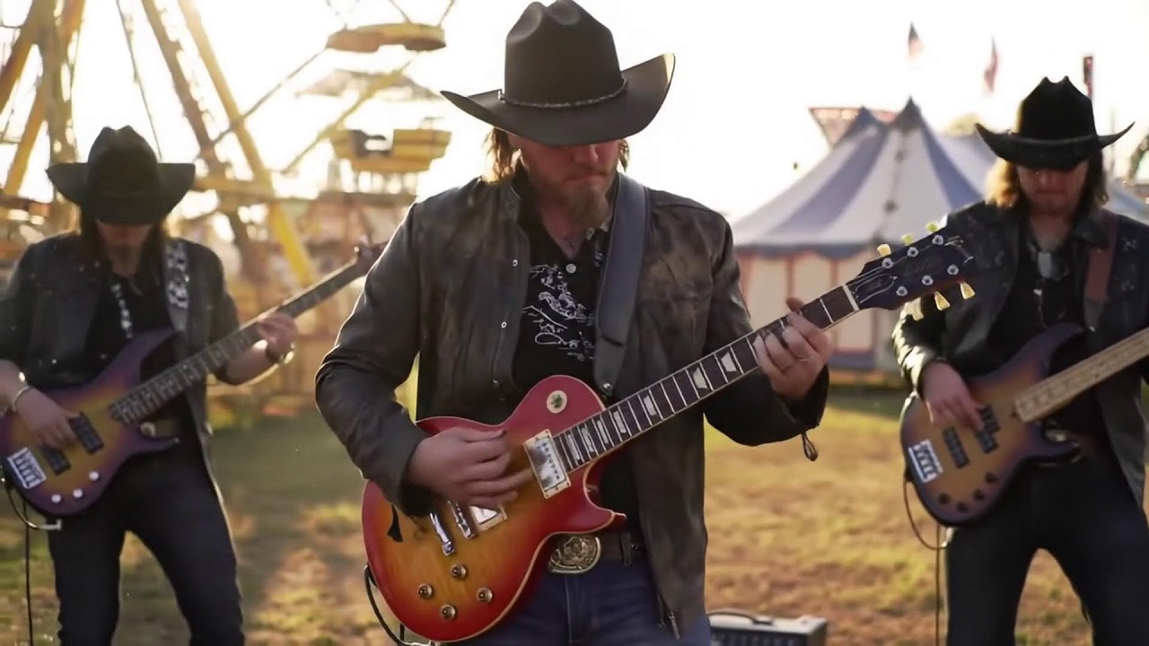 Country Rock Mix – Southern Roads & Whiskey Smoke Inspired by Creedence Clearwater