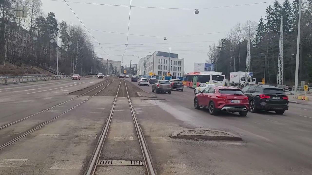 Helsingin raitiolinja 4 Munkkiniemi-Katajanokka-Munkkiniemi. Helsinki tramline 4.@hslhrt @kaupunkiliikenne