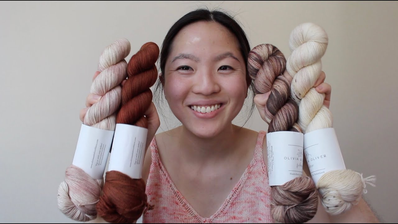 arieknits Ep. 28 - My First Time Helical Striping and My First Olivia and Oliver Fibers Yarn!