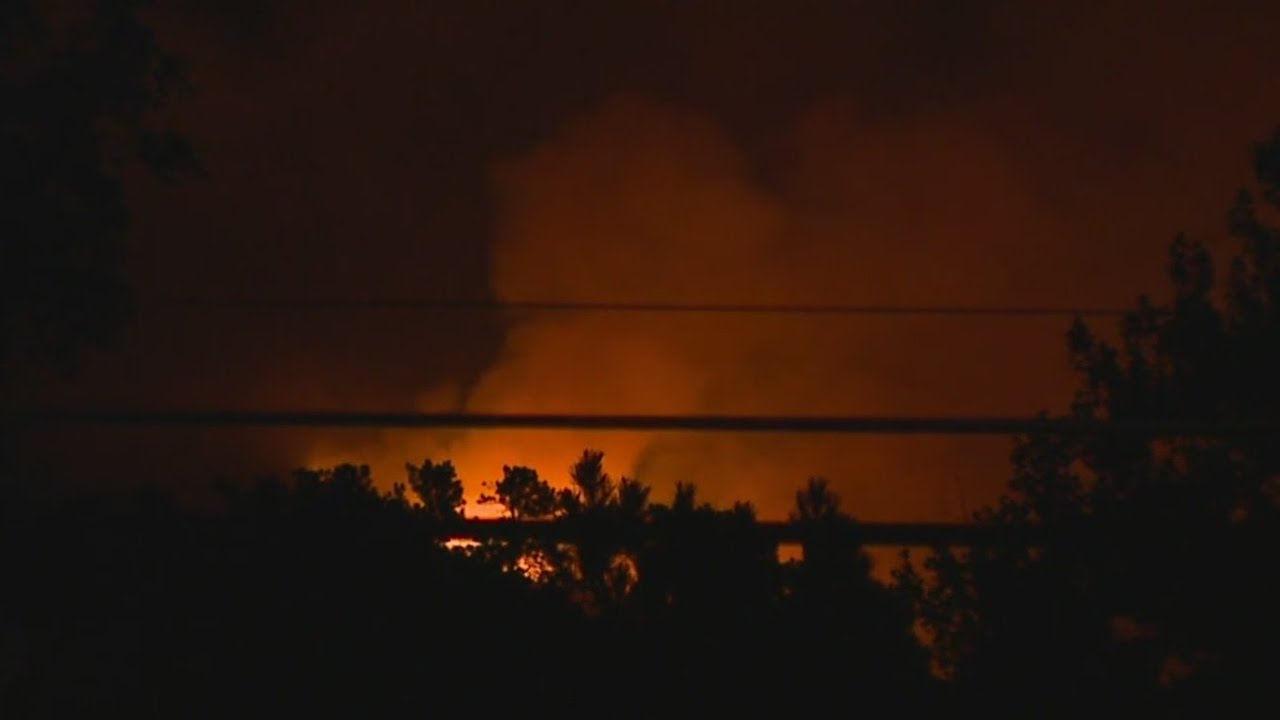 Hundreds evacuate as Stone Canyon Fire grows near Lyons