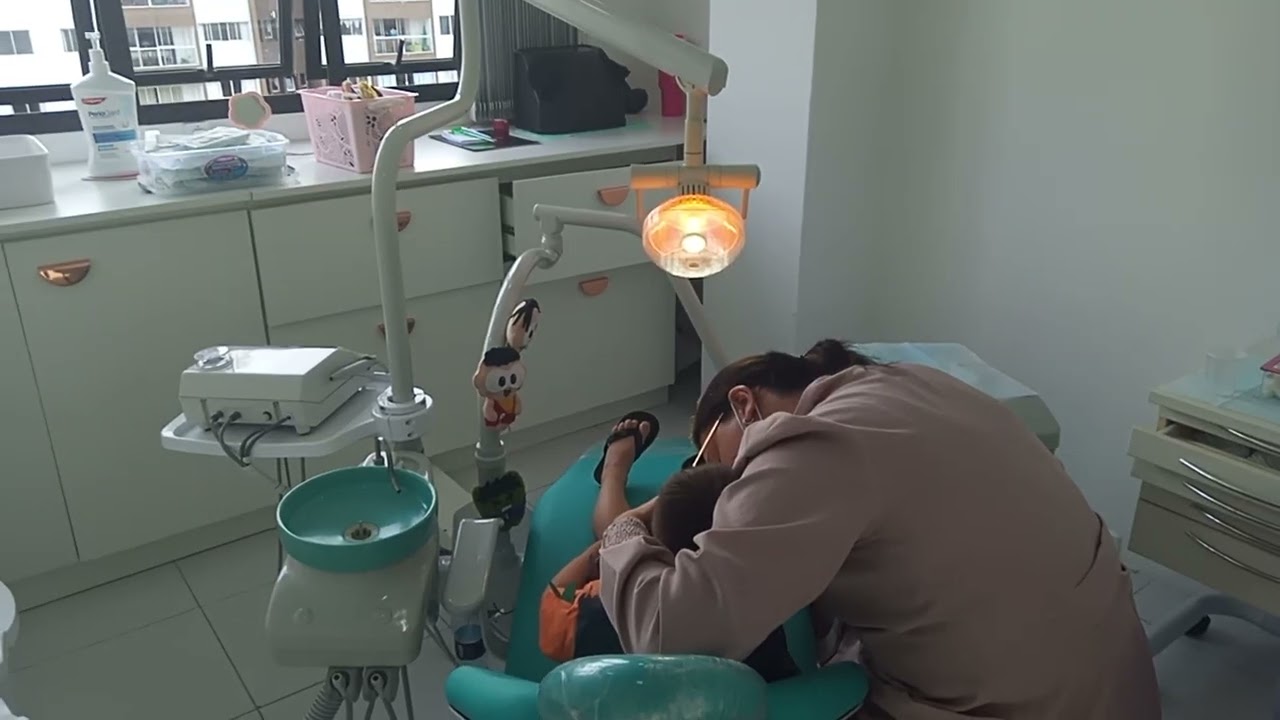 Visitas no dentista hoje e o Thomas adorou a doutora karla super recomendo