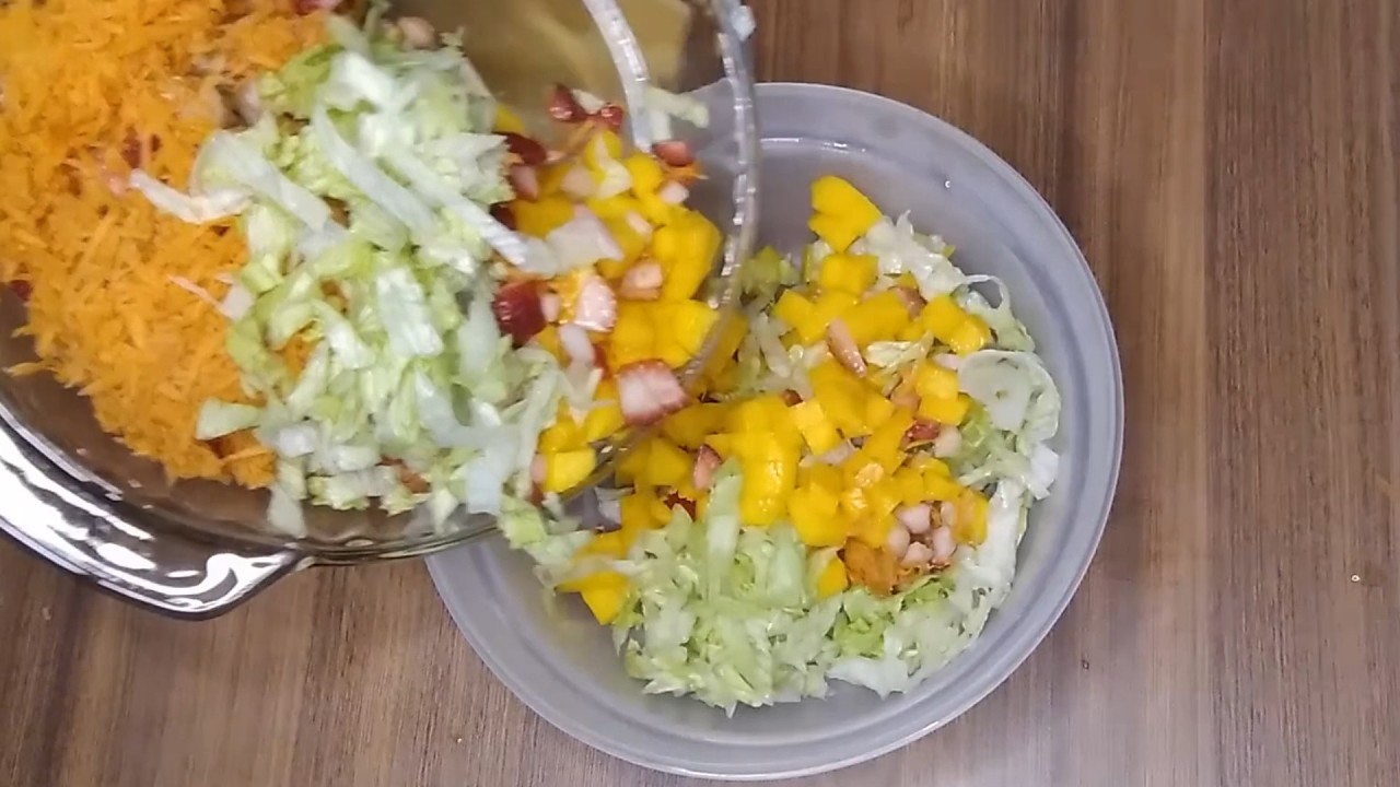Ensalada de frutas con crema de leche 
