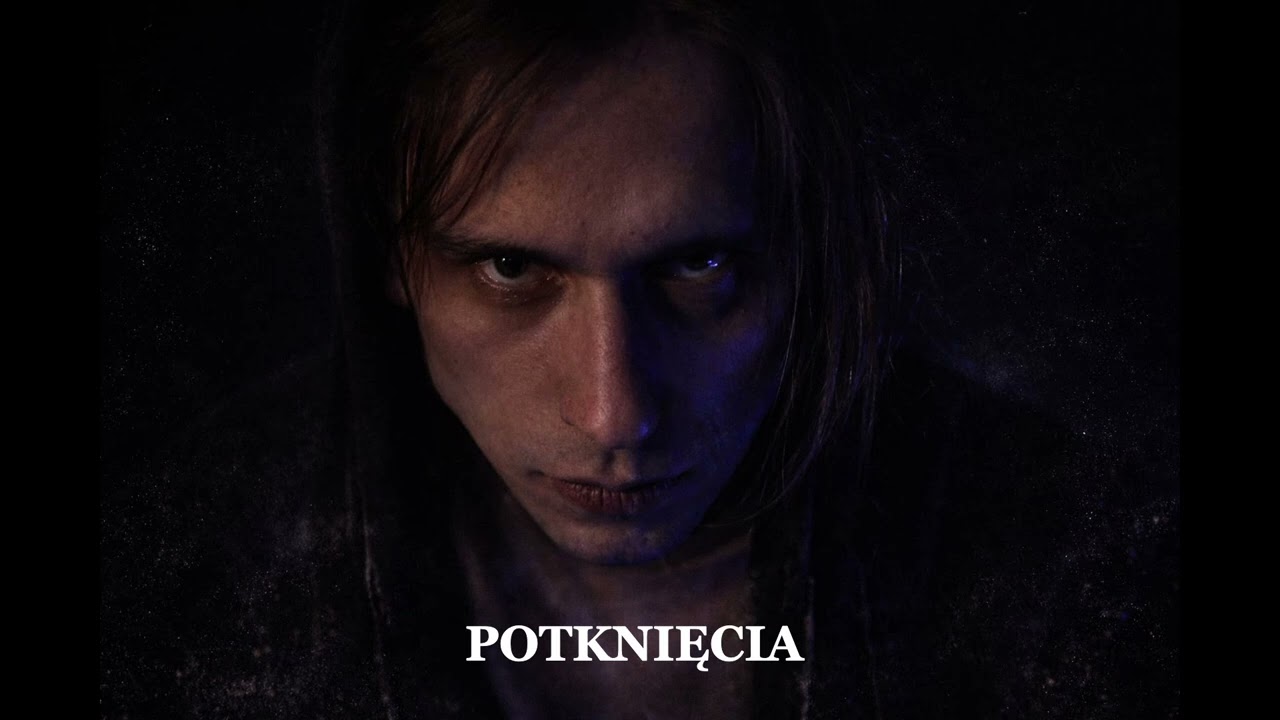 Potknięcia - Między kiblem, tańcem