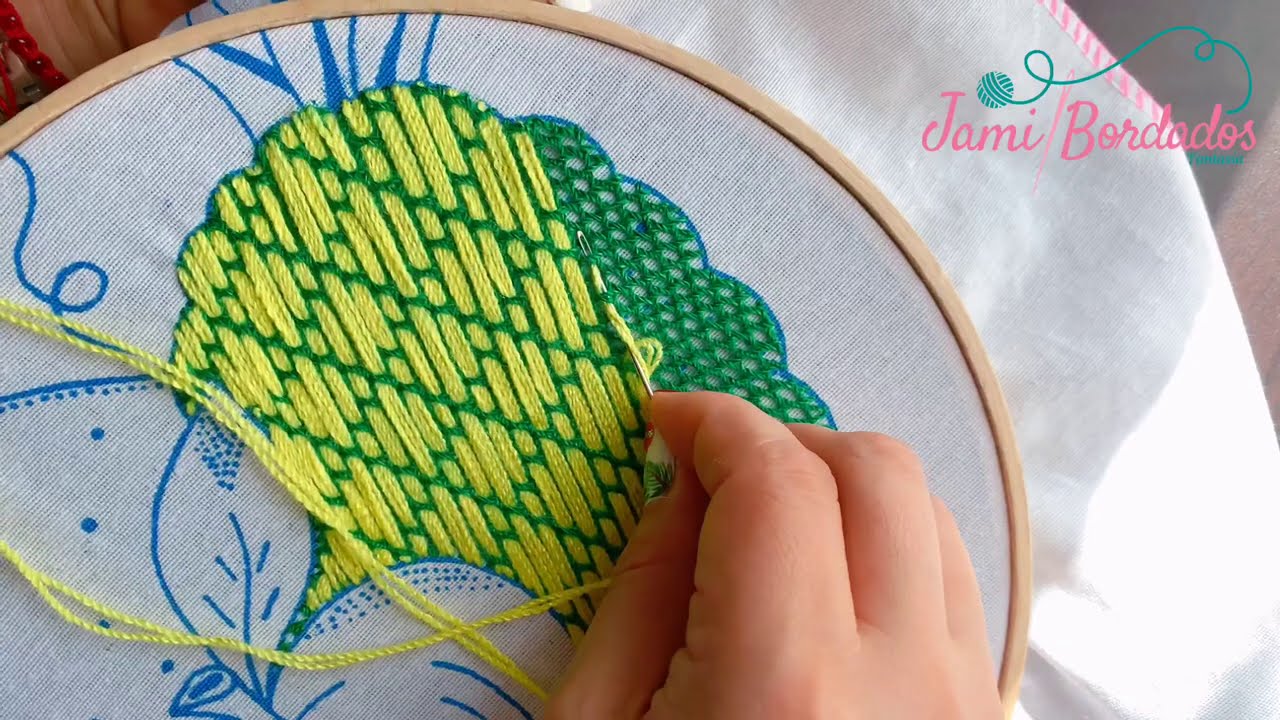 131. Bordado Fantasía Piña 8 / Hand Embroidery Pineapple 🍍 with Fantasy Stitch