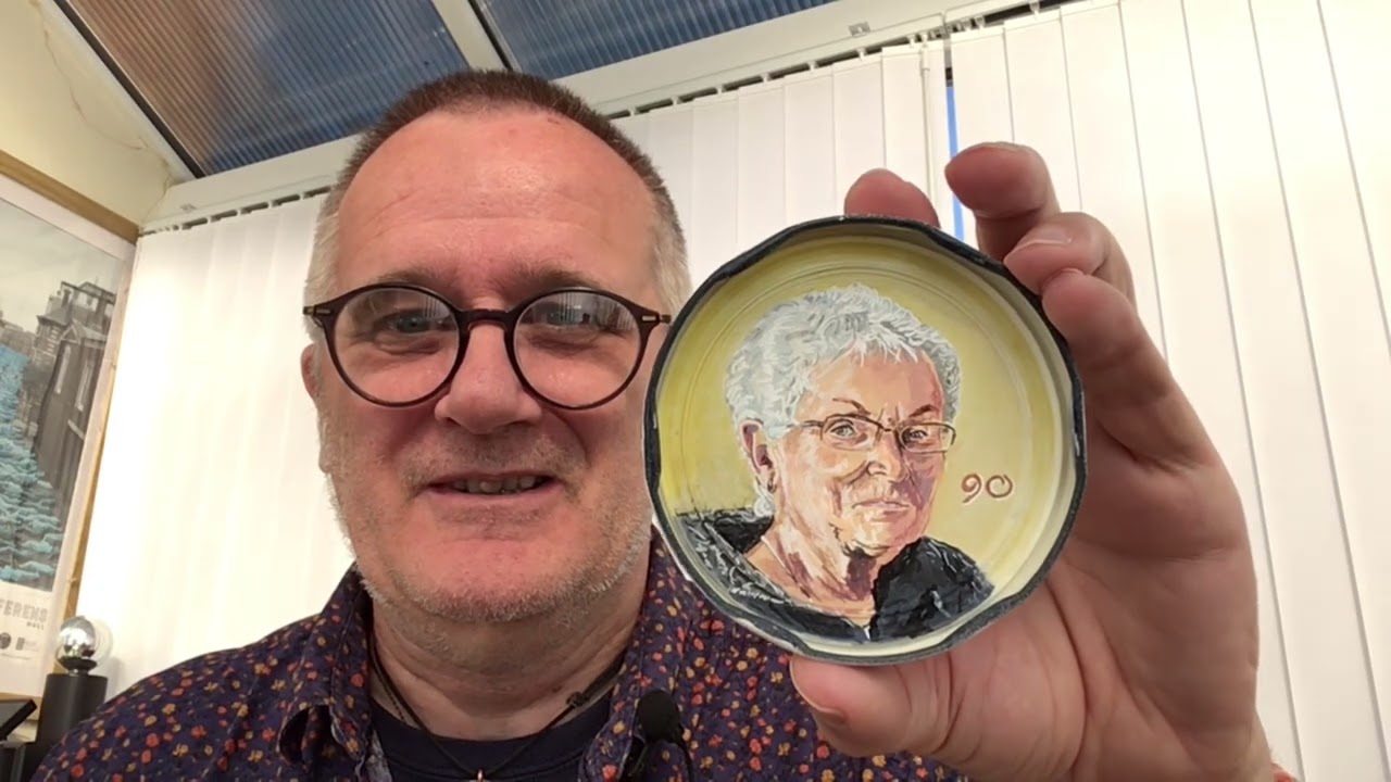 A Birthday Portrait lid