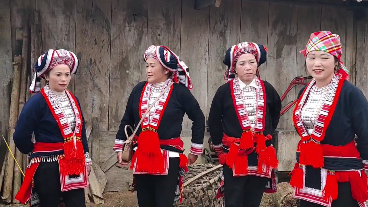 Những khoảnh khắc thật ý nghĩa và đậm đà bản sắc văn hóa trong lễ cưới dân tộc dao đỏ 