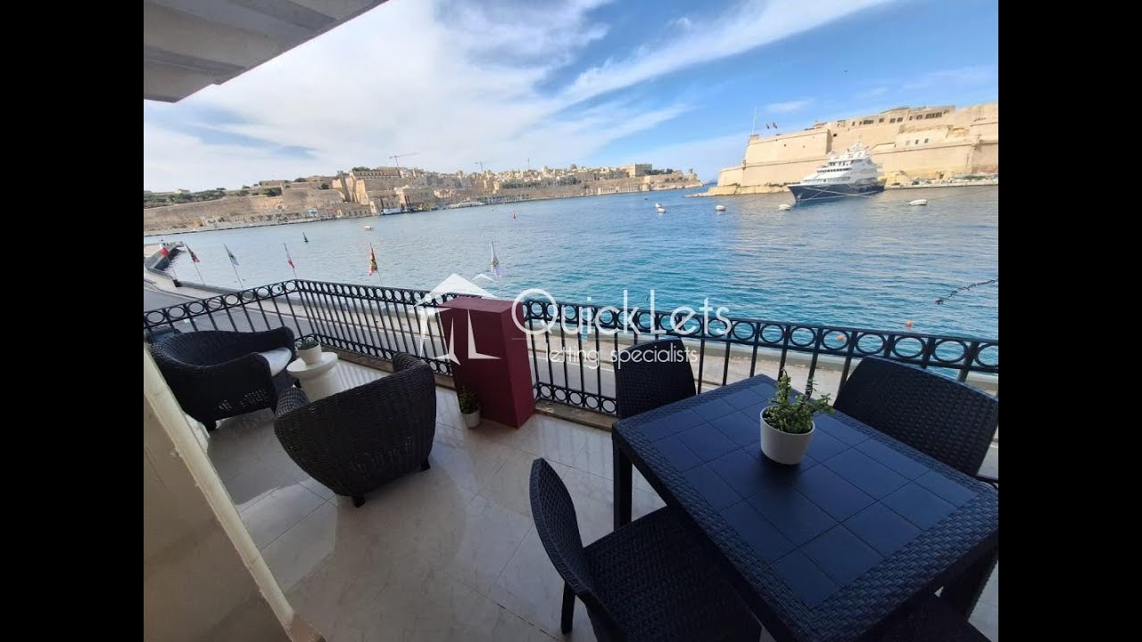 Three-bedroom apartment Senglea (Isla), Malta (ref. 84941)