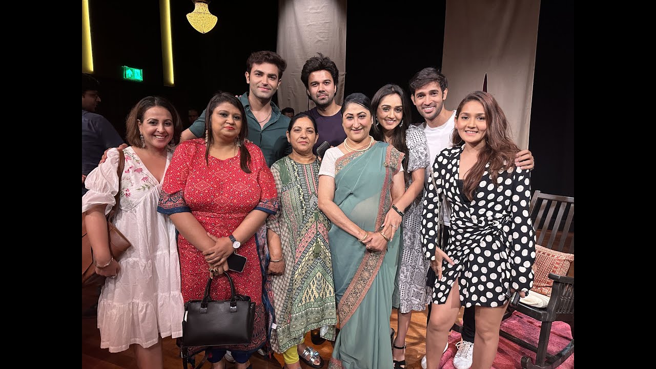 Sasural Simar Ka 2 team for Jayati ji’s play | Dinner | Tanya | Kreetika | Akash | Karan - Avinash