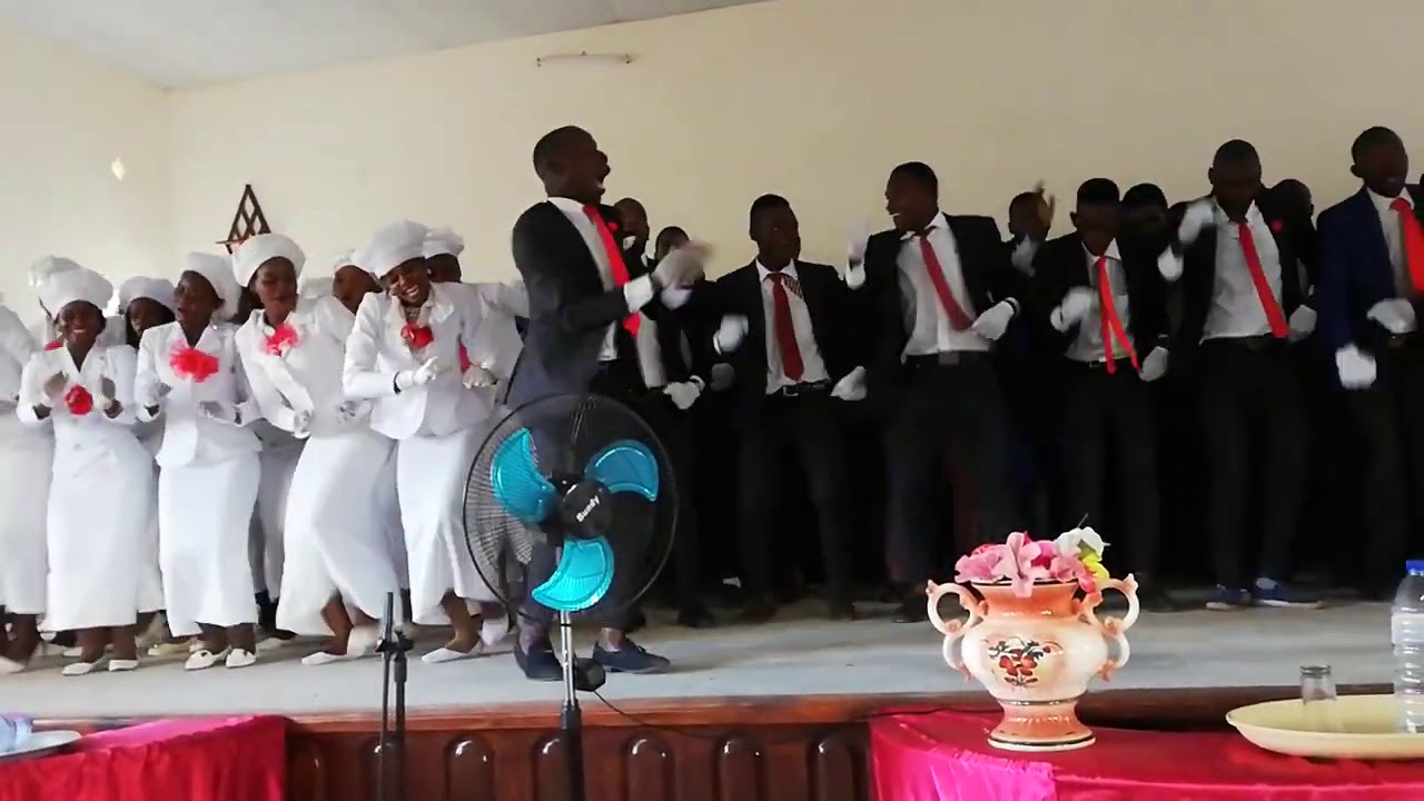 Juventude Rumbana conferência em Massinga O A C Moz