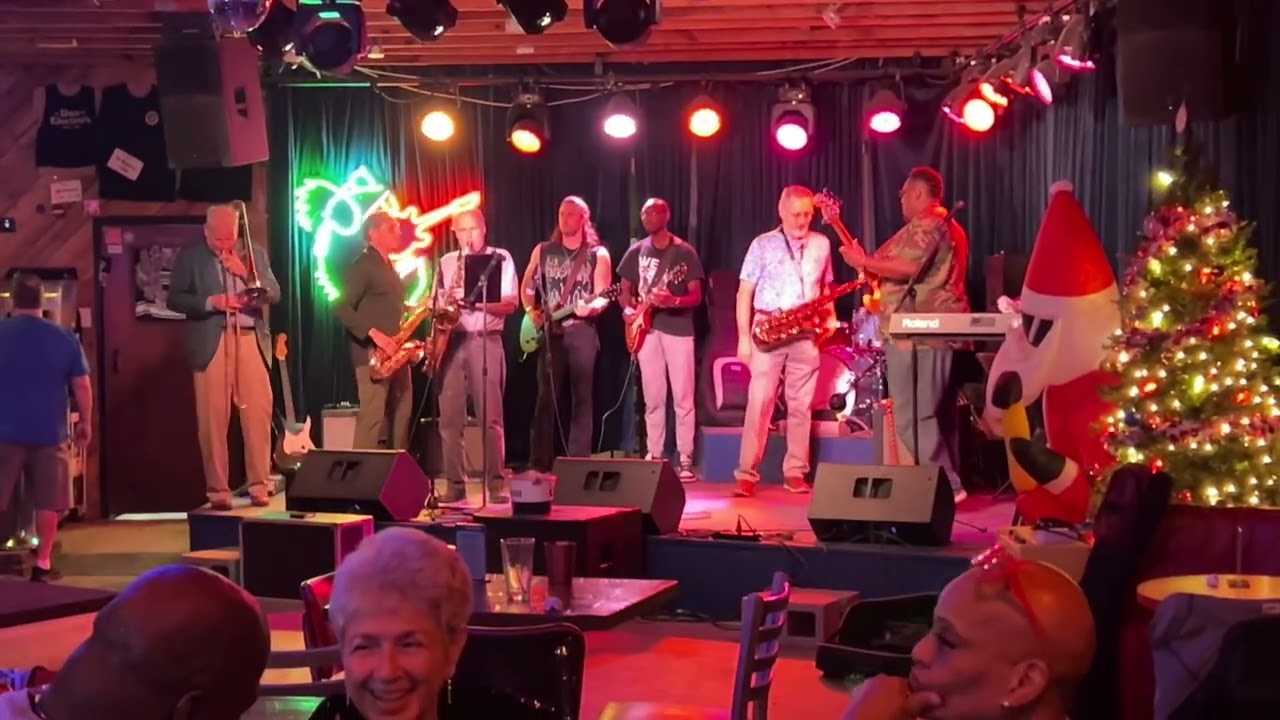 Dan Electros - Open Mic Night - 12.17.2024 - 7