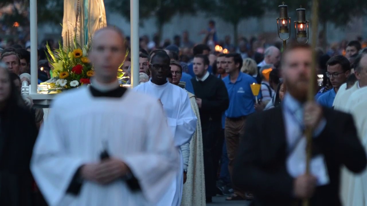 Chant « Marie du Rosaire » en images