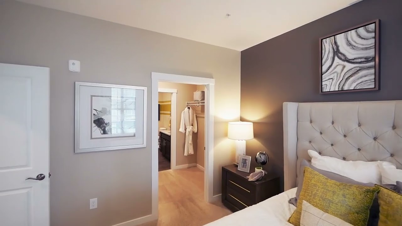 The Pendleton Cranberry Woods Apartments