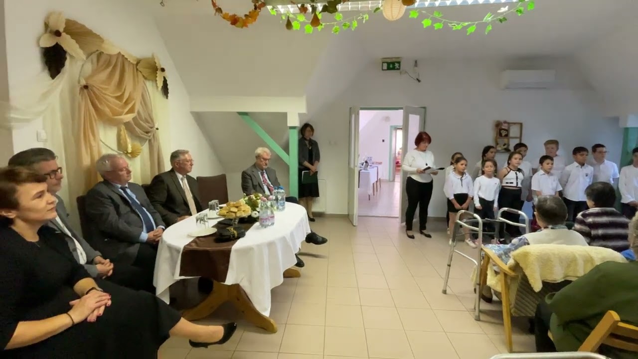 Idősek Világnapja a Fényes házban 