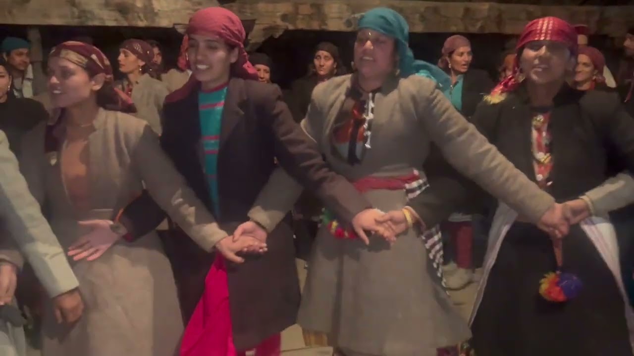 Himachali git, कलाप गाँव में इस प्रकार से मनाये जाते हैं, पोश के त्यौहार, पुराने गानों के साथ ❤️❤️👌🙏