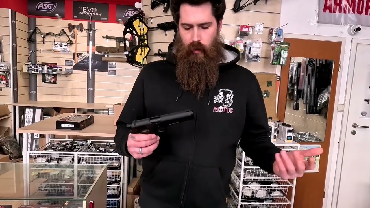 KJ Works M1911 Full Metal GBB airsoft pištolj + spremnik