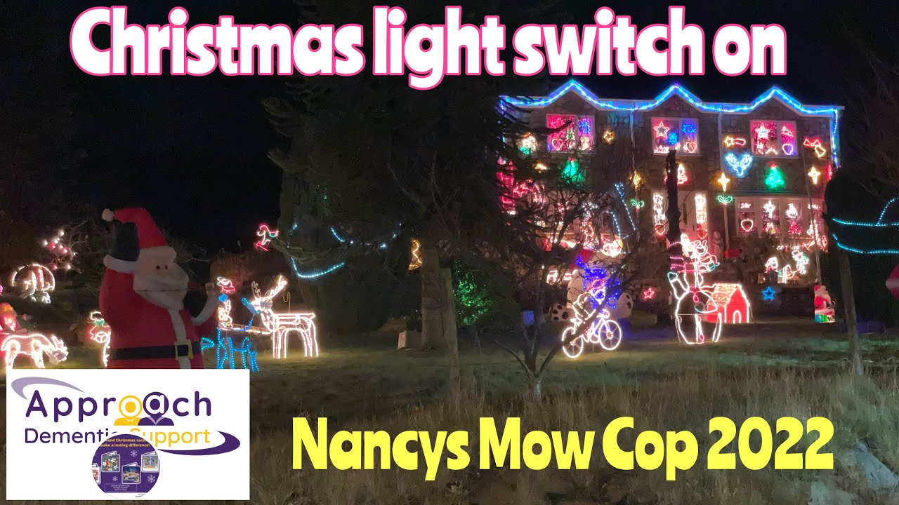 Nancy's Christmas Light switch on Mow Cop Ash inn 2022