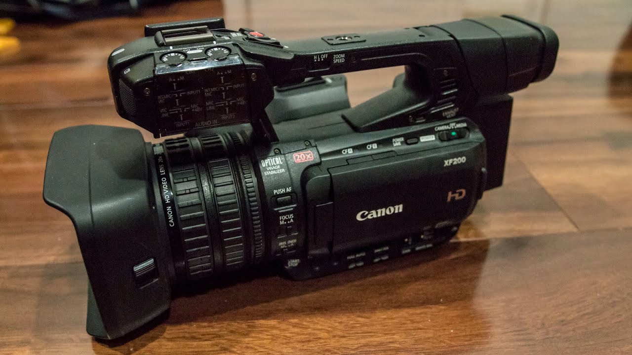 Лучшая HD-видеокамера для любителей | Canon XF200