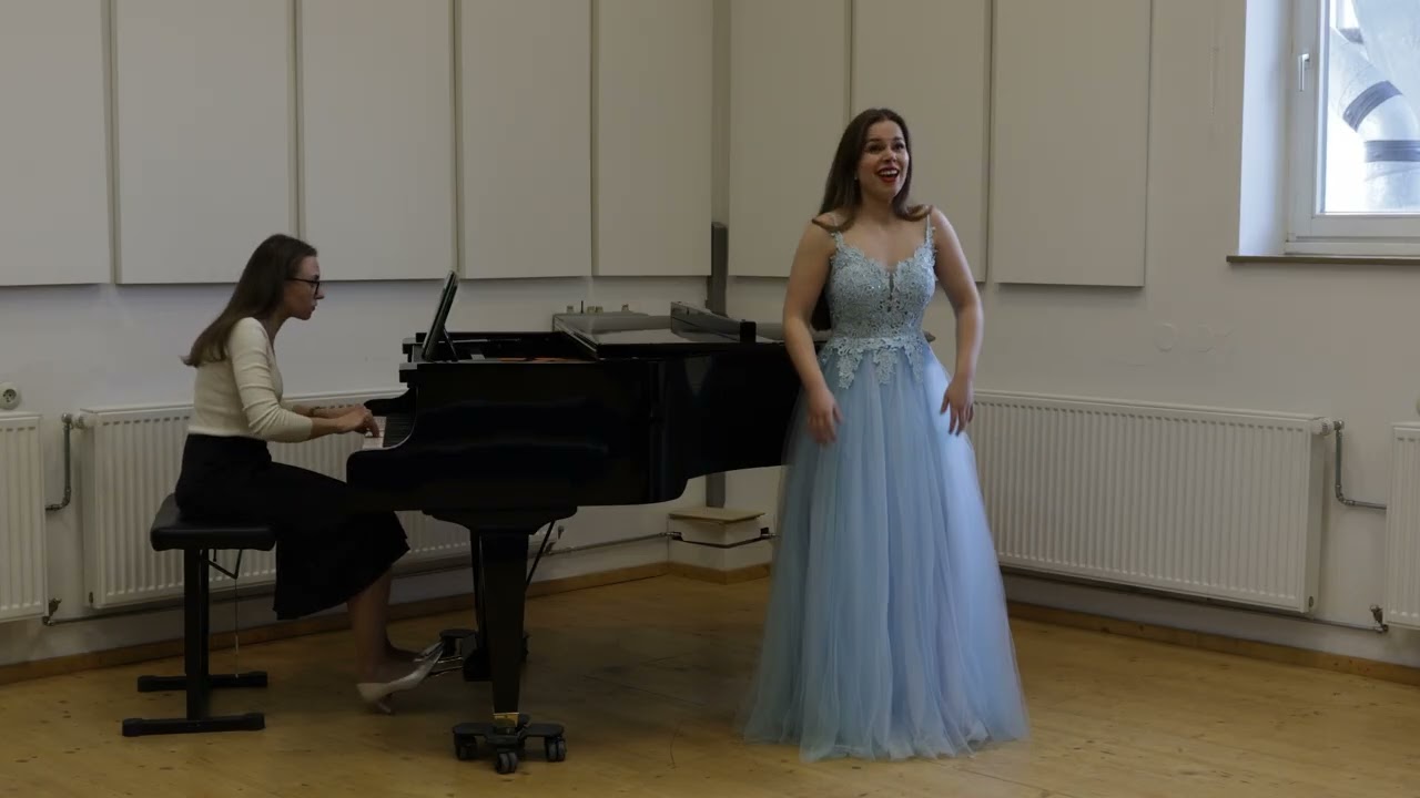 Aria “O wär ich schon mit dir vereint…” from Fidelio (- L.v. Beethoven) sung by Pauline Hillebrandt