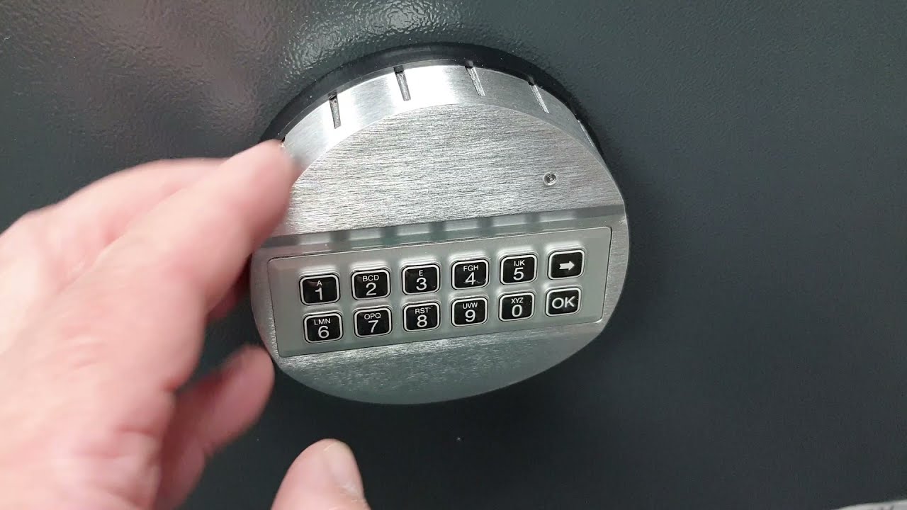 Chubb Safe Review - an in-depth review of the Chubbsafes Home Safe 50E