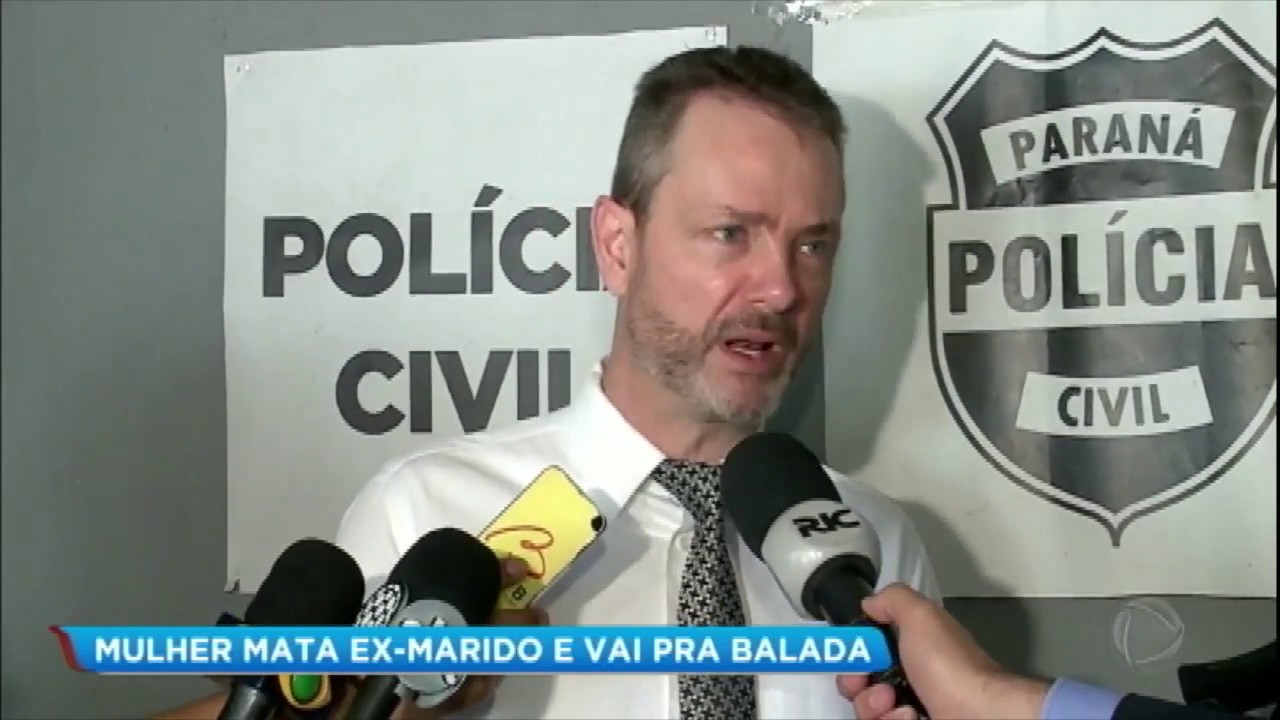 Mulher mata o ex-marido e é flagrada dançando em festa