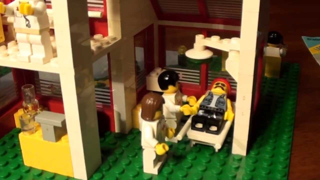 Vintage LEGO Review -- Emergency Treatment Center Set 6380 1987