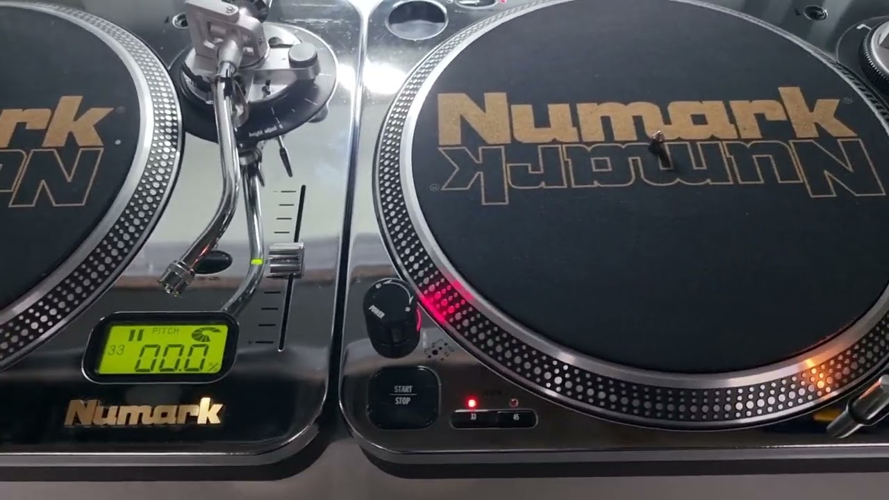 My favourite Numark turntables of all time! Pro TT-2 Chrome edition