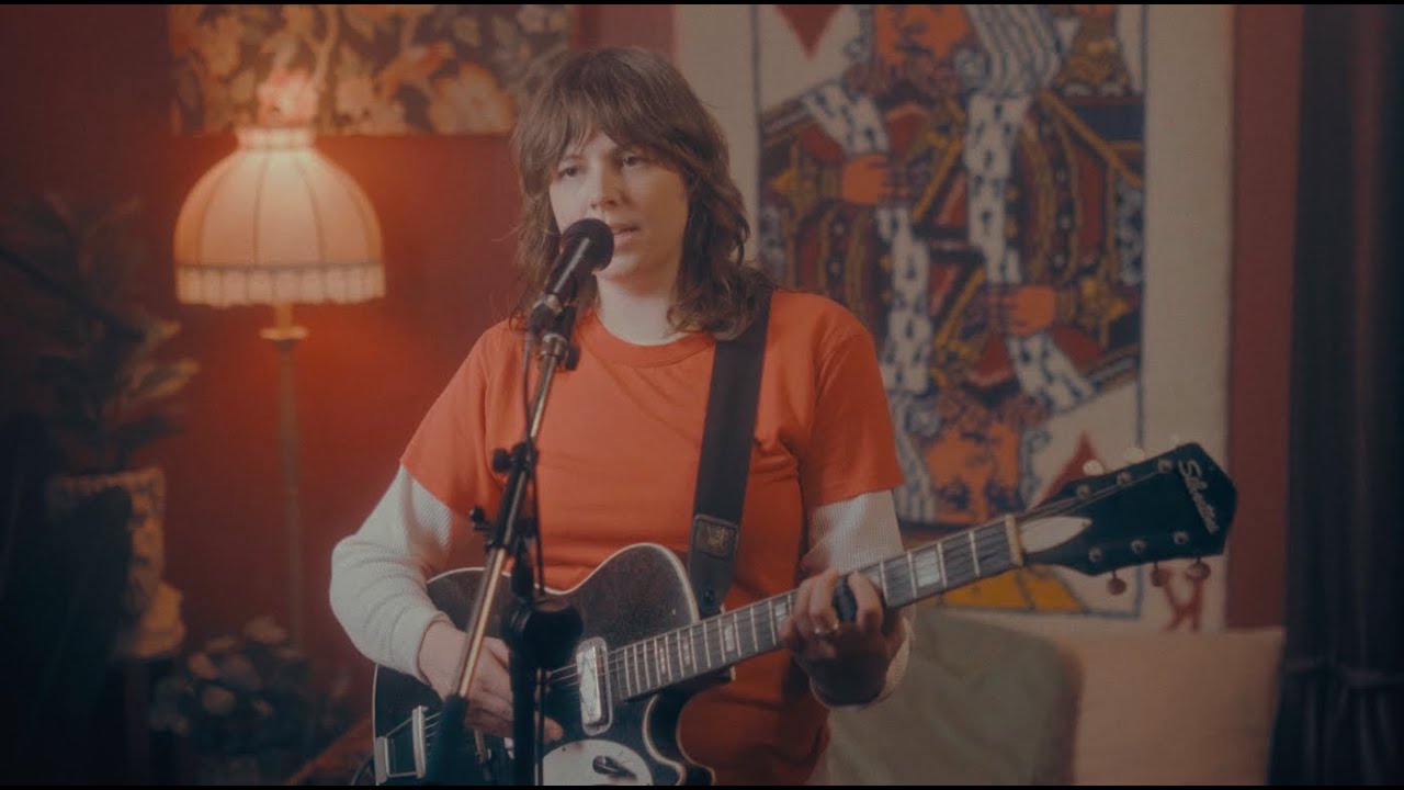 jackie - Starry Eyes [Live at House of Hearts]