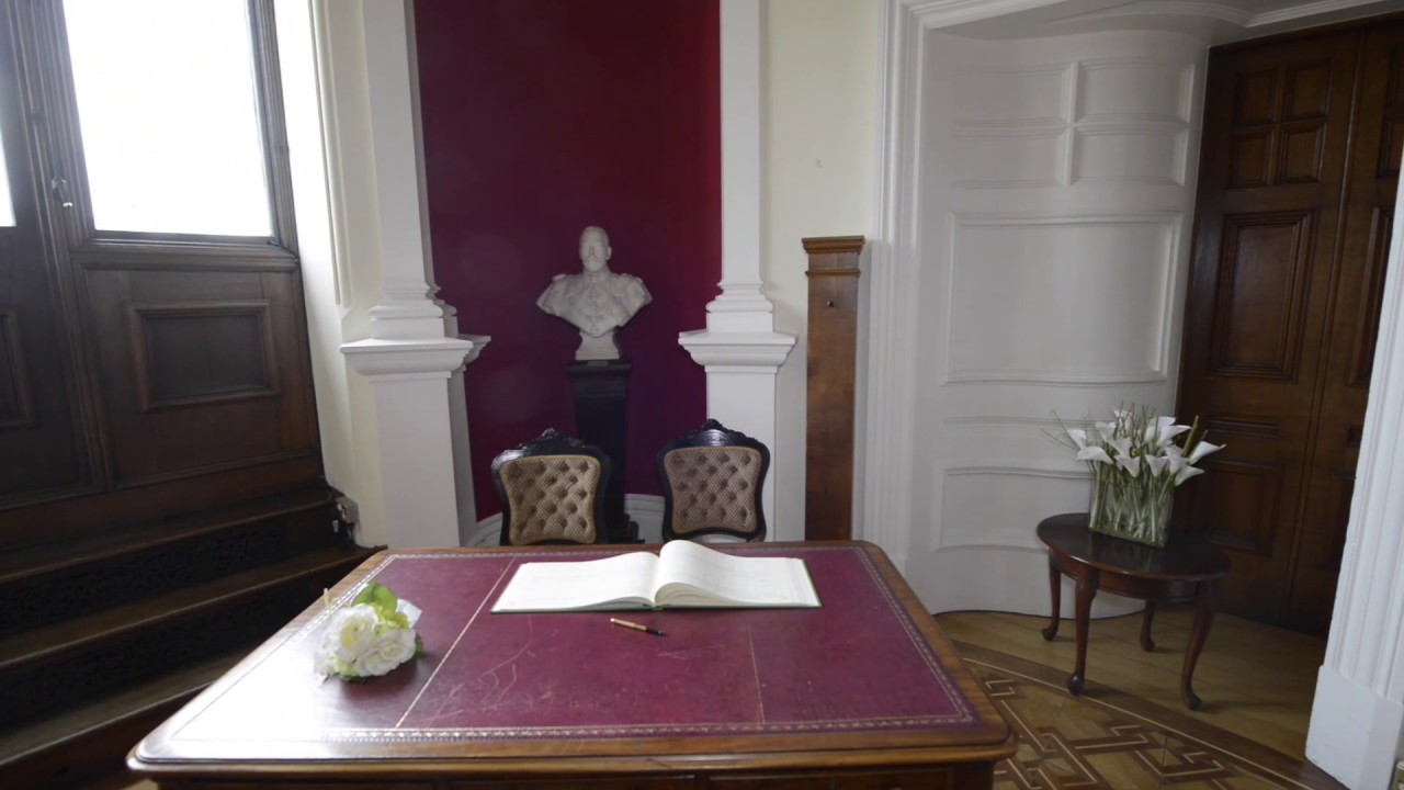 Eastbourne Town Hall Mayor’s Parlour.
