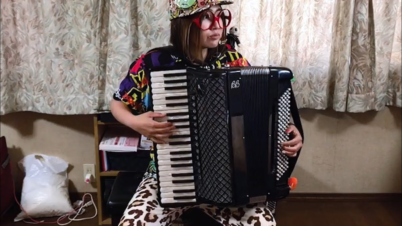 岸壁の母 cover - 二葉百合子