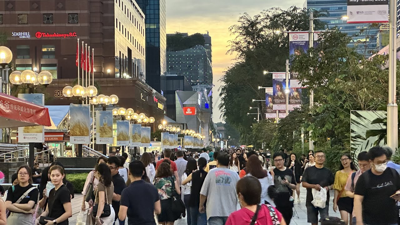 Orchard Road Walking Tour | Discovering Singapore's Iconic Shopping and Entertainment District!