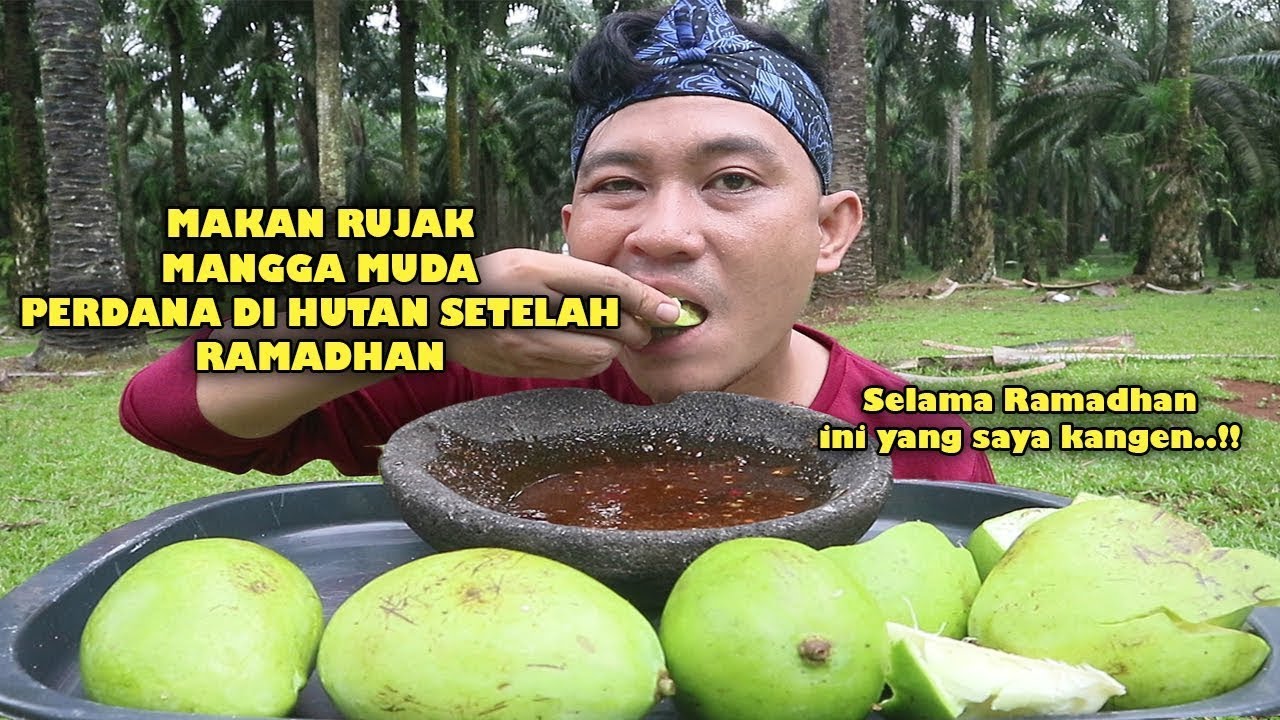 Mukbang Rujak Mangga Muda Paling Nendang, Sambal Terasi Juara!