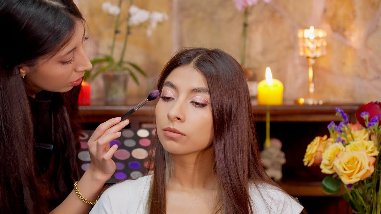 This ASMR Makeup Tutorial will help you relax 😌