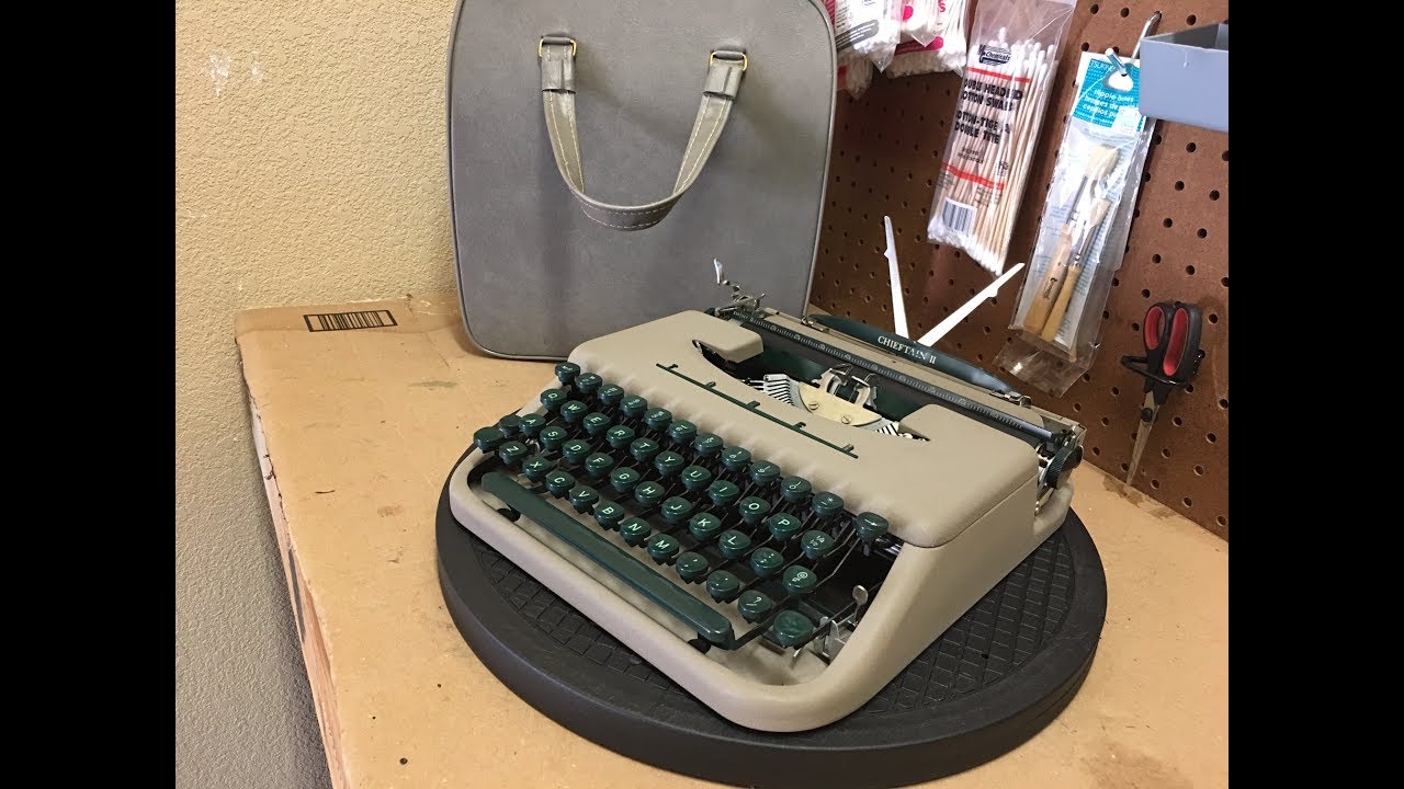 TypewriterMinutes - Typewriter Review and Restoration: 1957 Tower Chieftain II (rebranded Skyriter)