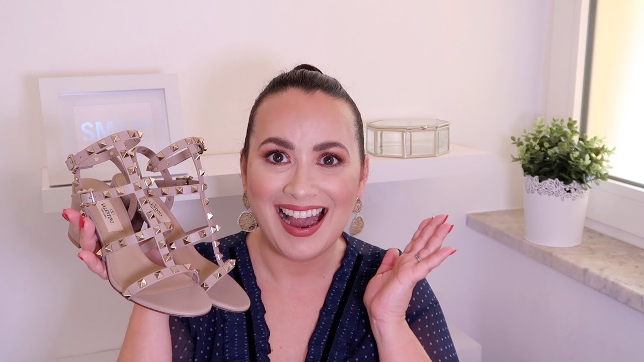 Valentino Rockstud Sandals Unboxing | Luxury Shopping Online Matchesfashion | Mod Shots and Shoe Fit