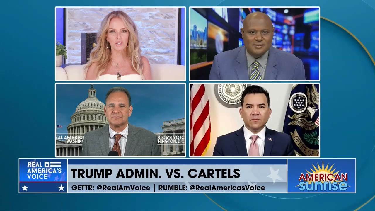 Нападения на наркокатер Трампа и первая в истории отрицательная чистая миграция | Виктор Авила ра...