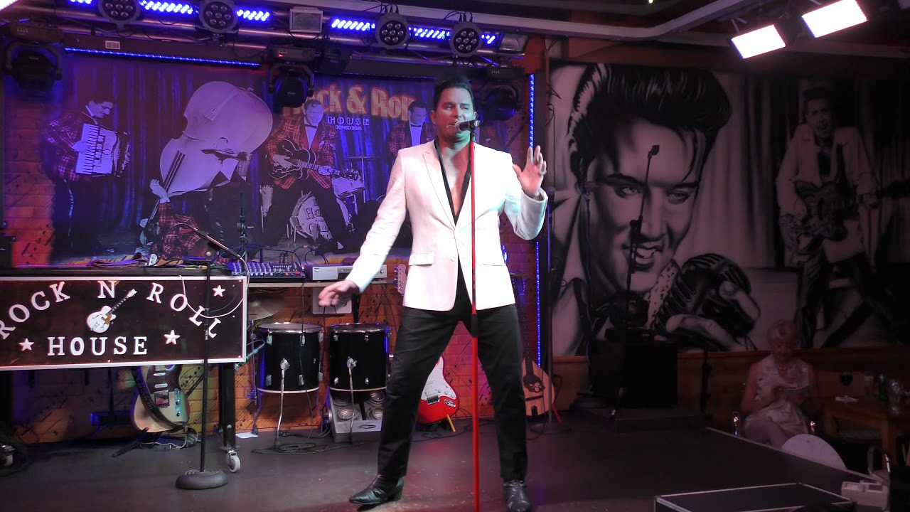 Simon Patrick as Elvis-in ULTRA HD