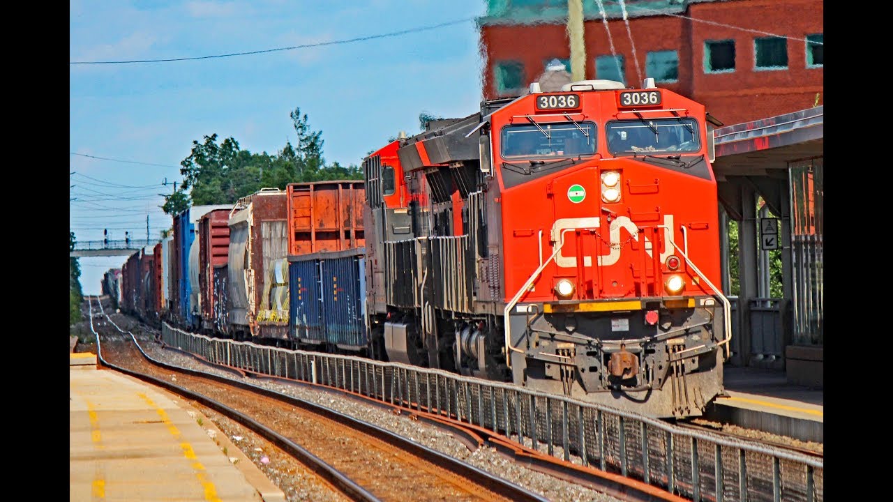 CN Freight Train: Passing Brampton Station On July 29, 2017