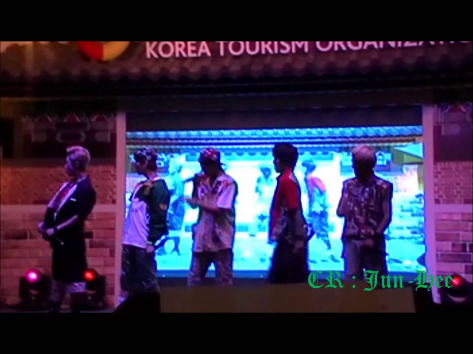 [FANCAM] 20130921 Hang Out With Big Star In Malaysia Day 1 - Baby Girl Performance (half)