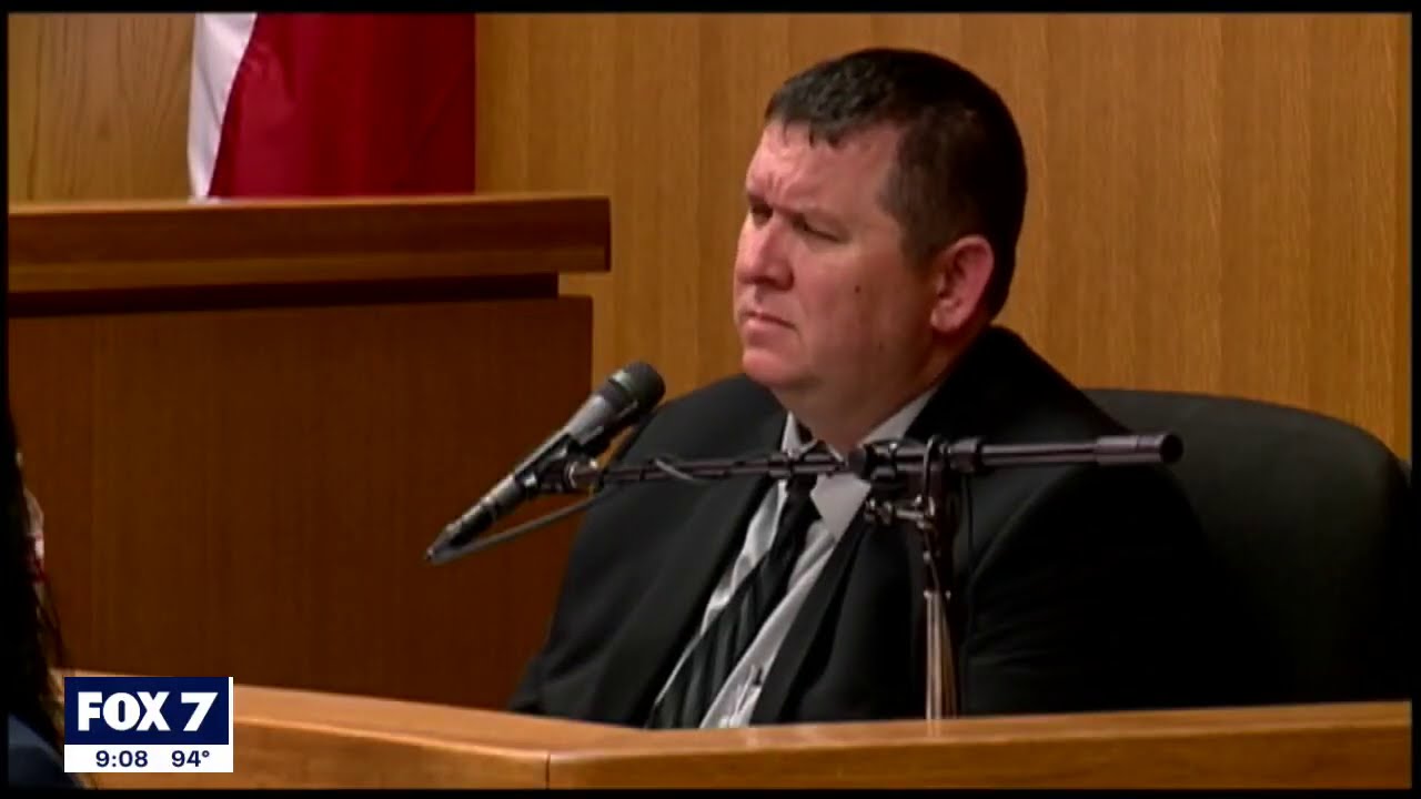 Cedar Park mayor, council member file criminal complaint in Greg Kelley case