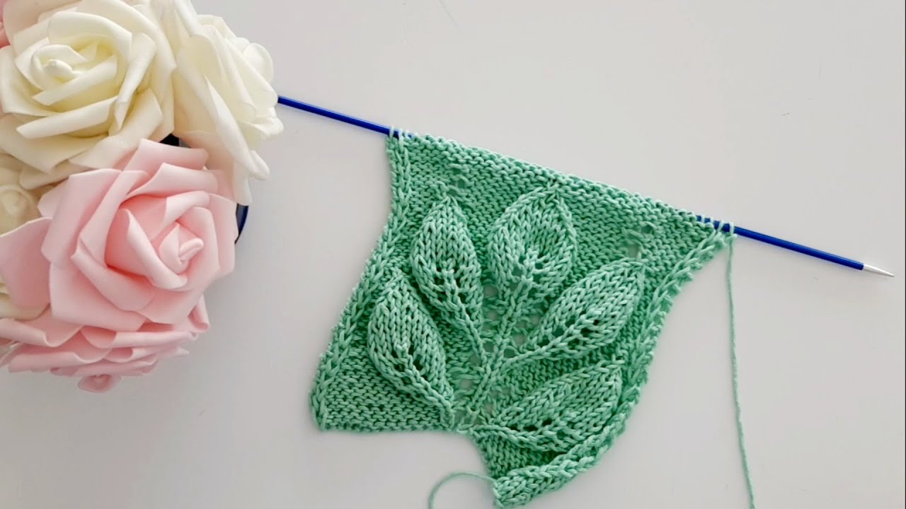 Motivo foglie in 3D ai ferri n° 152 /3D knitted leaf motif / Hojas tejidas en 3D a dos agujas