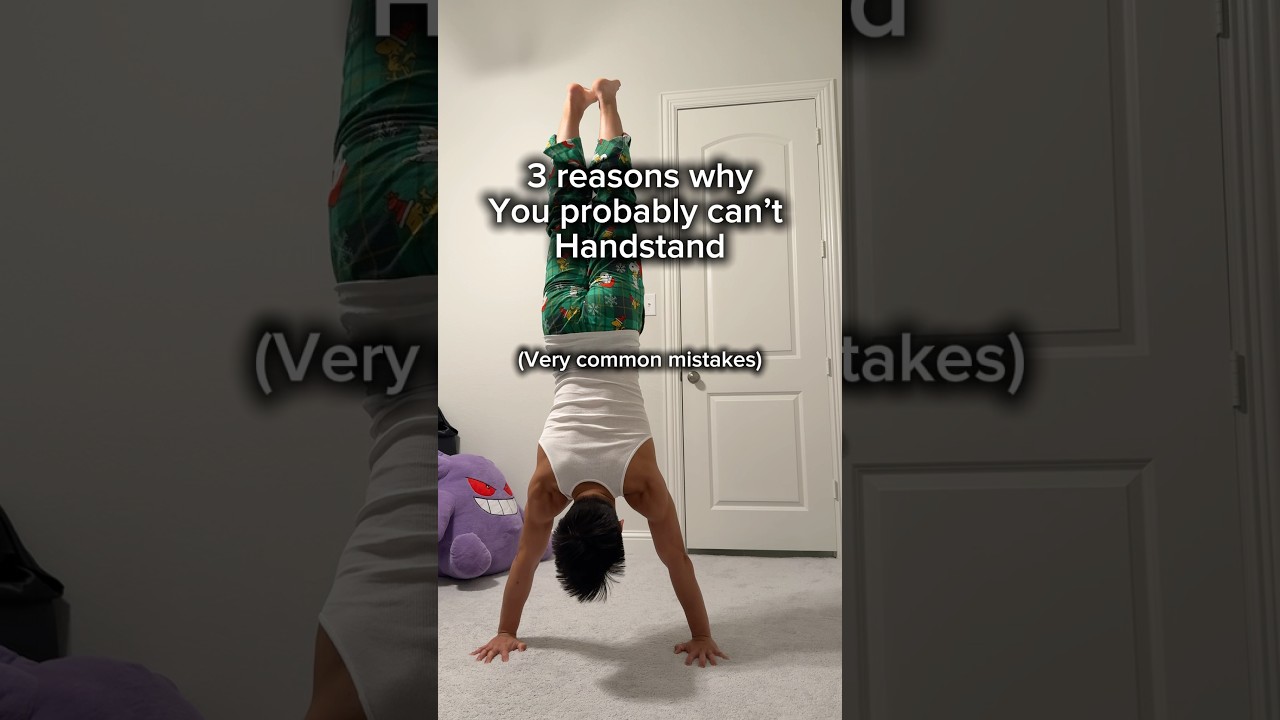 Handstand mistakes #fitness #calisthenics #motivation #handstandtutorial #homeworkout #shorts