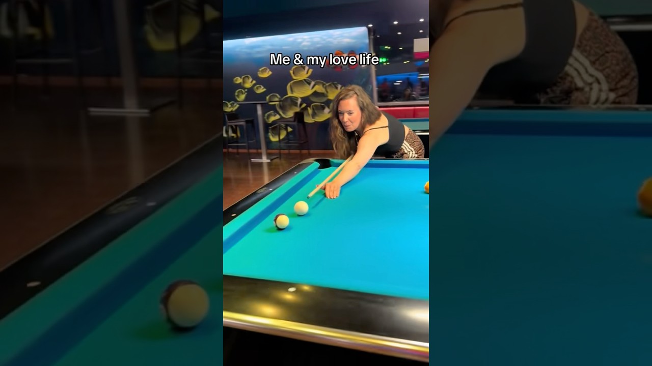 So close and yet so far away 🥲 #pool #lovelife #rotterdam #storyofmylife #missed