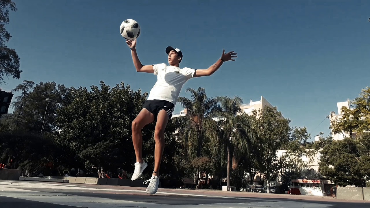 Reynolds & Nico | Lowers 2020