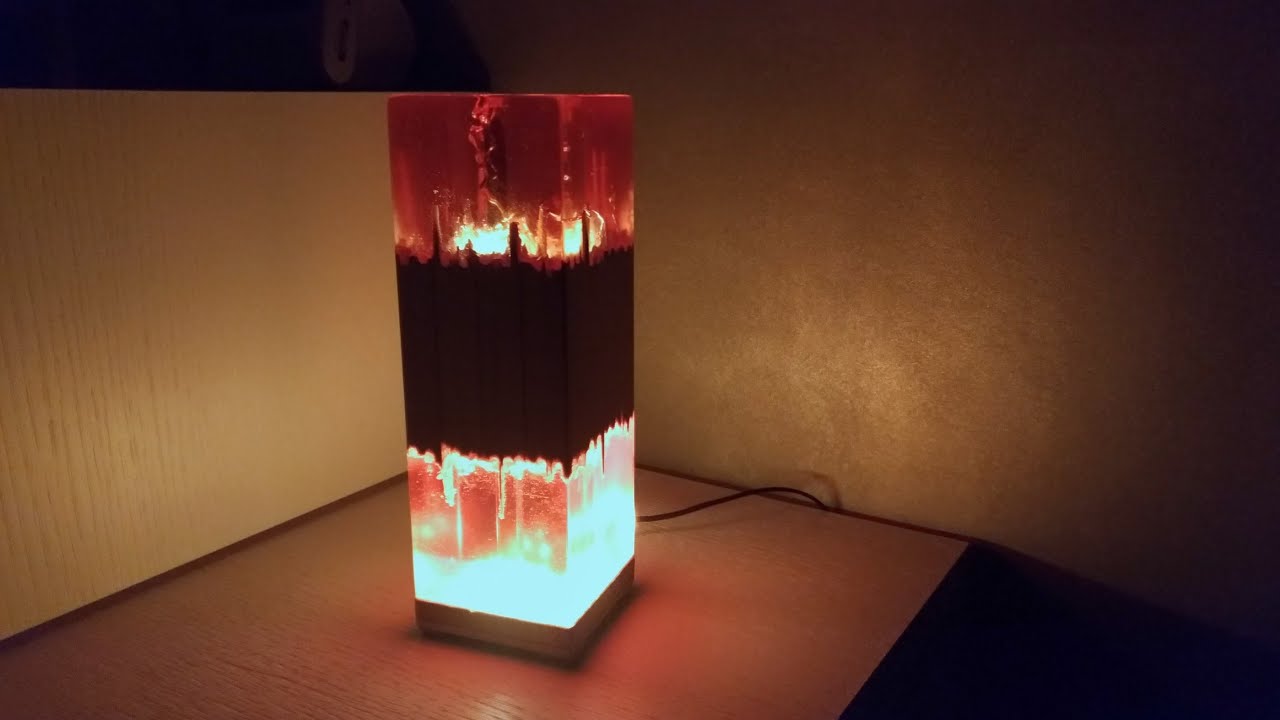 lampada in resina ,seconda versione