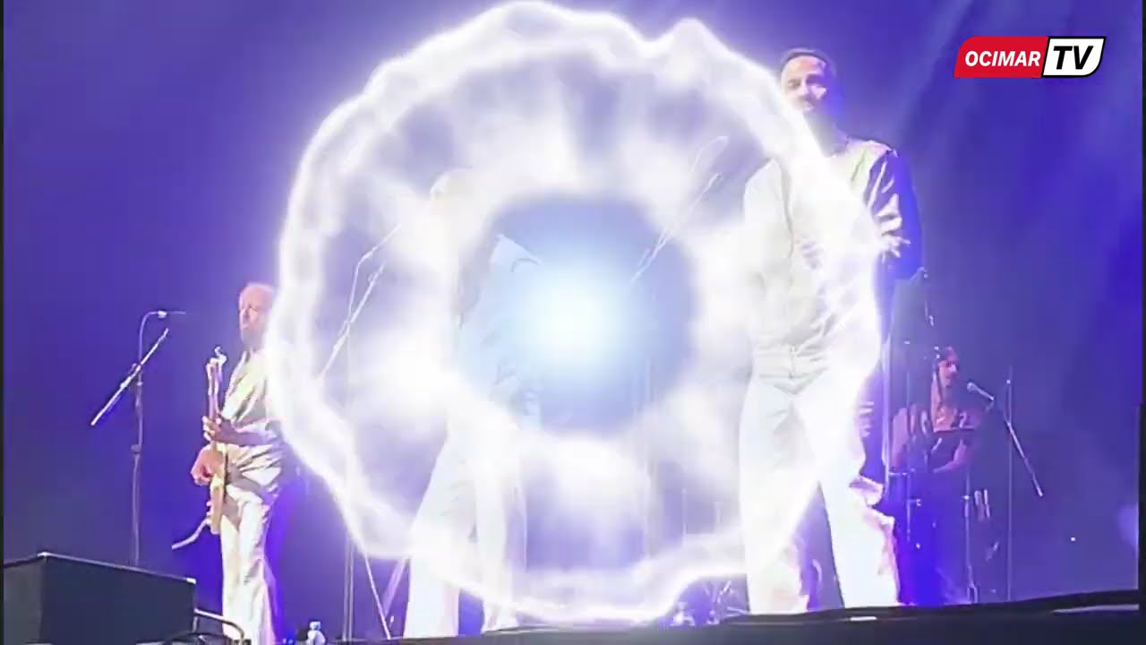 Bee Gees (TRIBUTO) no  Tokio Marine Hall