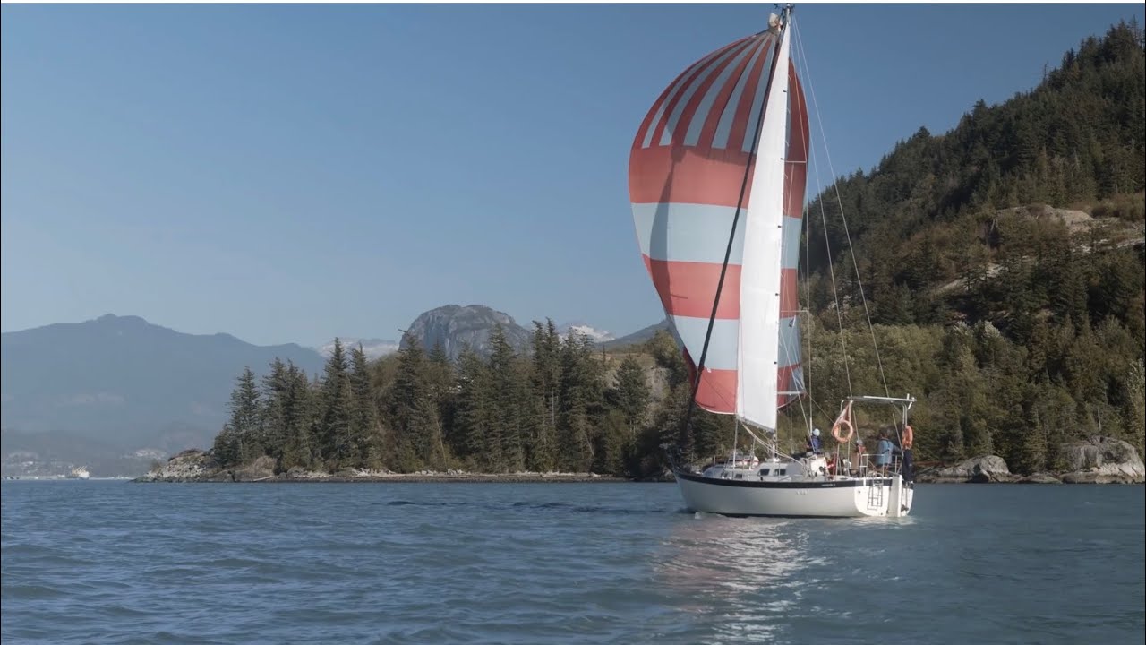 Squamish Sailing in the Howe Sound, BC with @squamishsailingventures107 October 2022